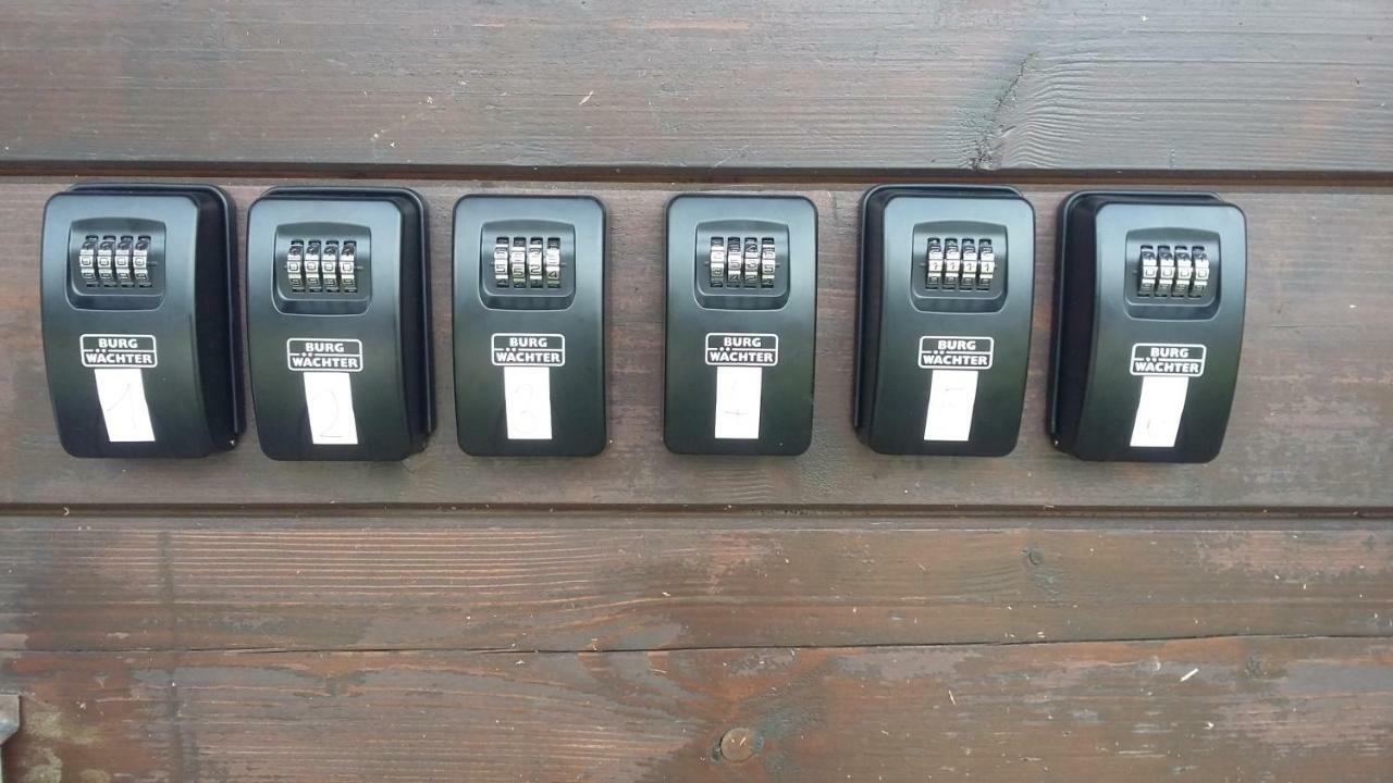 Srub U Lanovky Hostel Ramzová Kültér fotó
